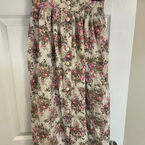 Floral Midi Skirt💐💕